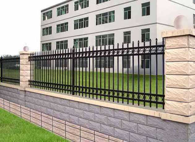 凤庆学校锌钢护栏
